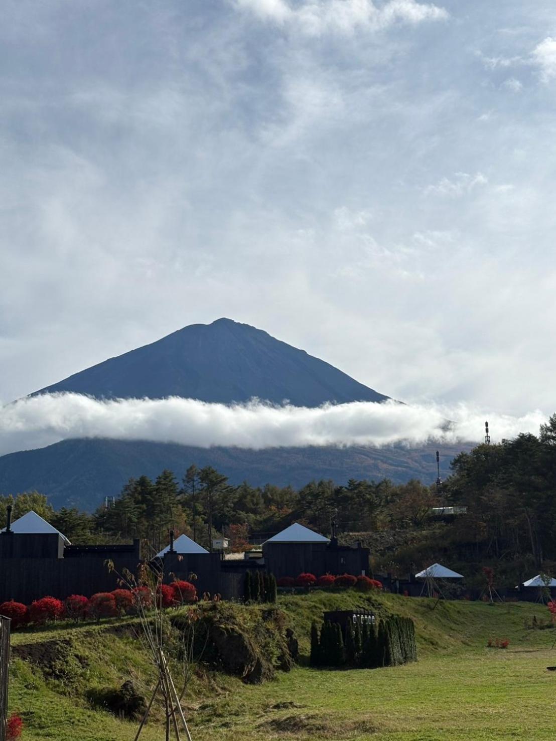The Sense Fuji Hotel Narusawa Bagian luar foto